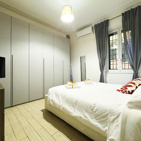 Appartamento Ross House - Metro B Roma Esterno foto